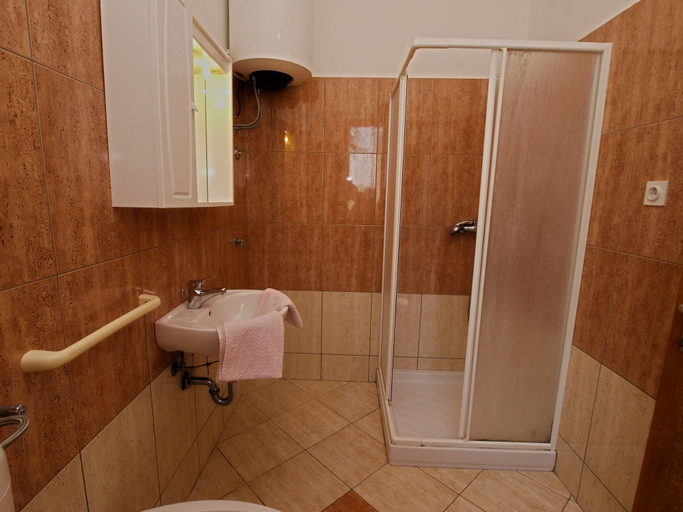 Bathroom 3, Apartment Tanja 349, Vodnjan