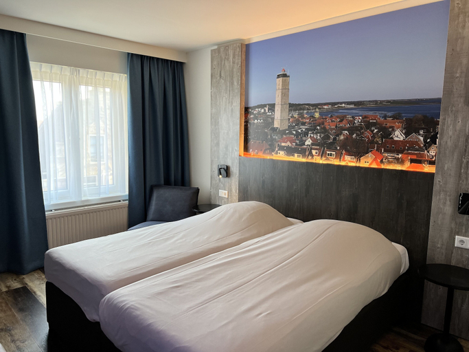 Bedroom 3, Hotel NAP BV, Terschelling