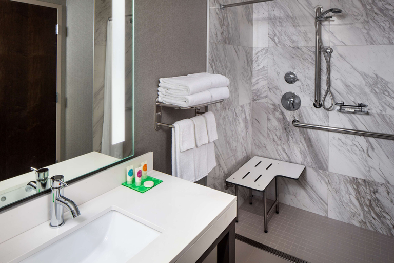 Bathroom 4, Hyatt Place Poughkeepsie / Hudson Valley, Dutchess