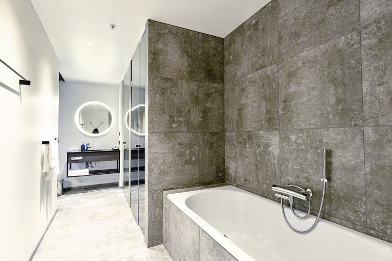 Bathroom 5, Fosshotel Glacier Lagoon, Sveitarfélagið Hornafjörður