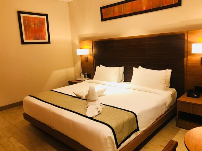 Bedroom 2, Grand Tamanna Hotel Hinjawadi Pune, Pune