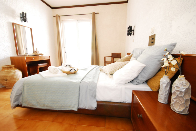 Bedroom 3, Ladikos Garden, South Aegean