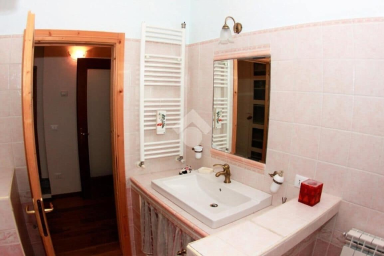 Bathroom 5, La Casa dei Mimirs, Alessandria