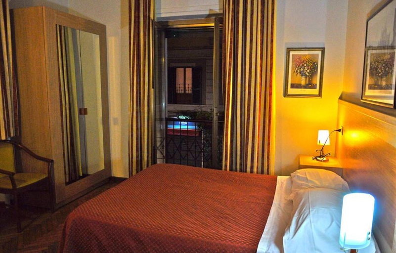 Bedroom 3, Hotel Dover, Milano