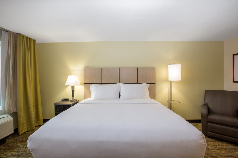 Bedroom 8