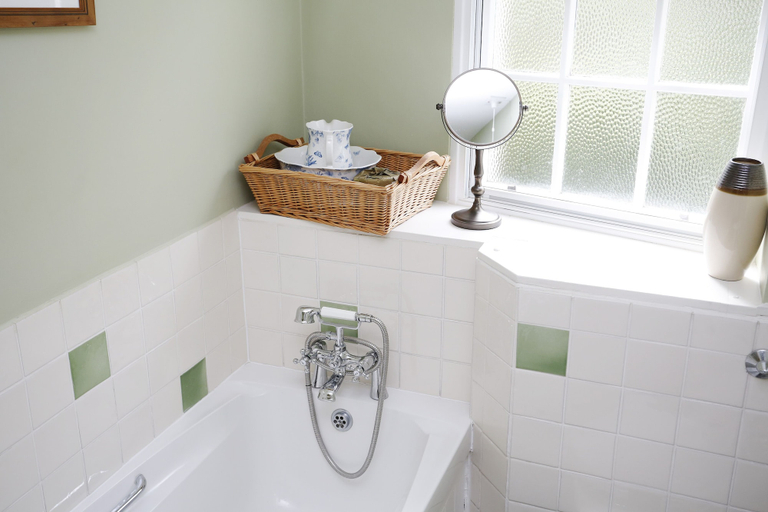 Bathroom 3, Central New Town Apartment, Edinburgh
