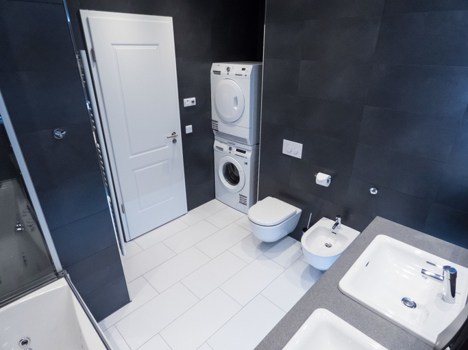 Bathroom 5, Residenz am Zwinger, Dresden