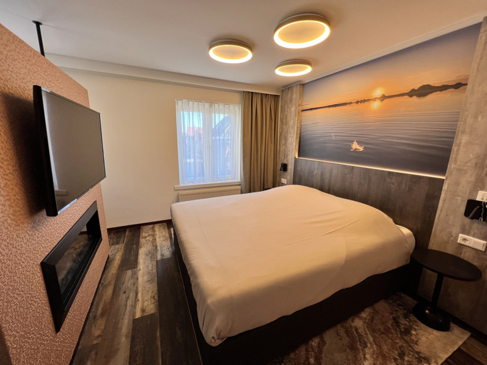Bedroom 4, Hotel NAP BV, Terschelling