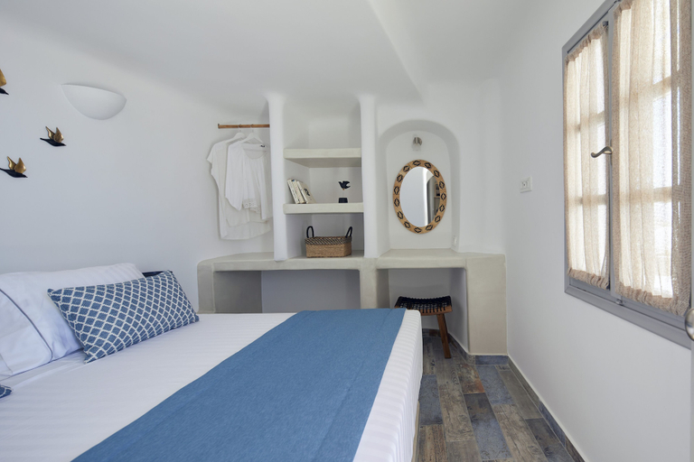Bedroom 2, El Verano Suites, South Aegean