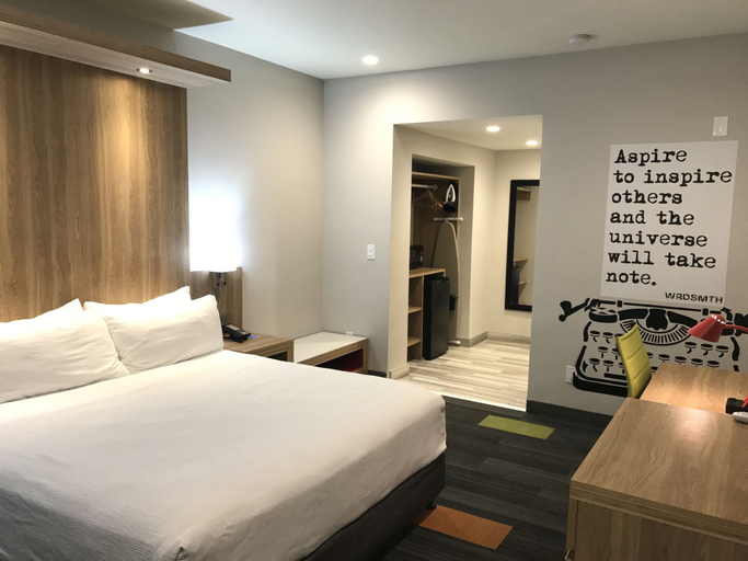 Bedroom 3, Rodeway Inn Near Melrose Ave, Los Angeles