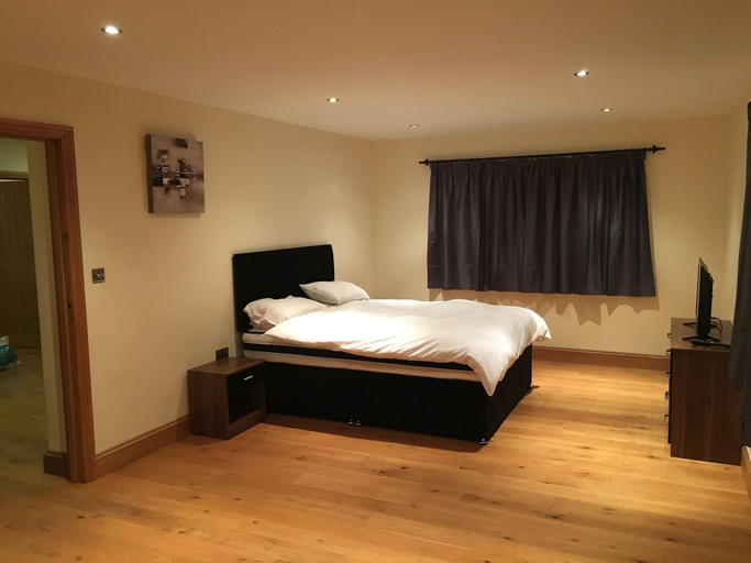 Bedroom, Upper Langford House, Devon