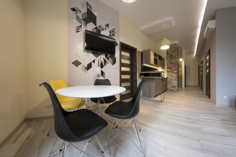 Others 5, M57 by SelfServicedApartmetns, Kraków City