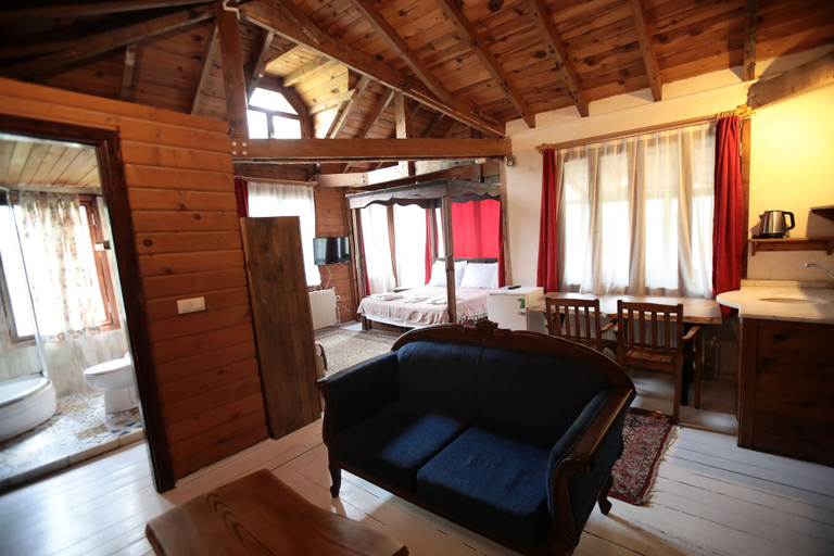 Bedroom 3, Kayserkaya Cottages & Camping, Selçuk