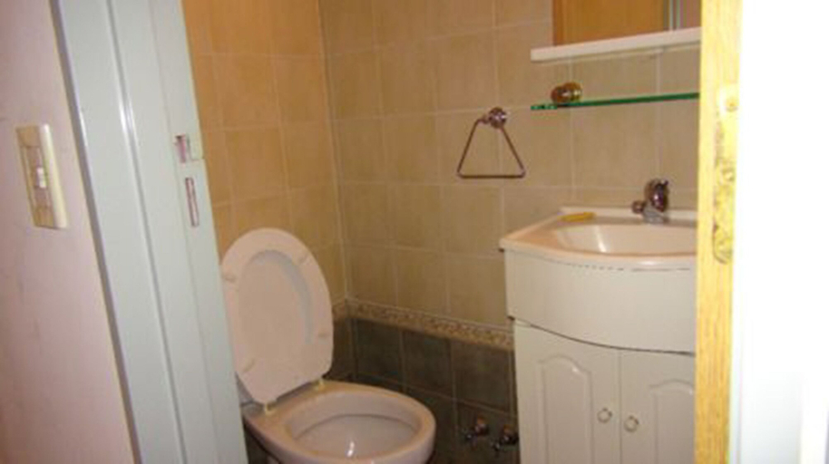 Bathroom 2, Sunny 2 Bedroom Apartment, Distrito Federal