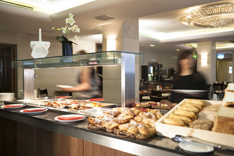 Food & Drinks 5, Academy Plaza Hotel, Dublin