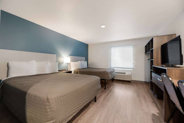 Bedroom 4, WoodSpring Suites Phoenix-Deer Valley, Maricopa