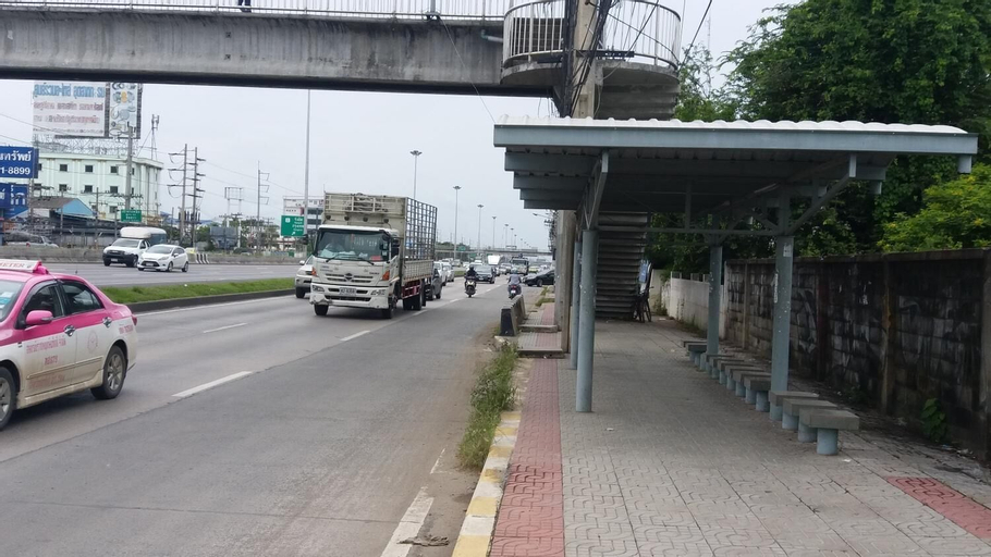 Public Area 26