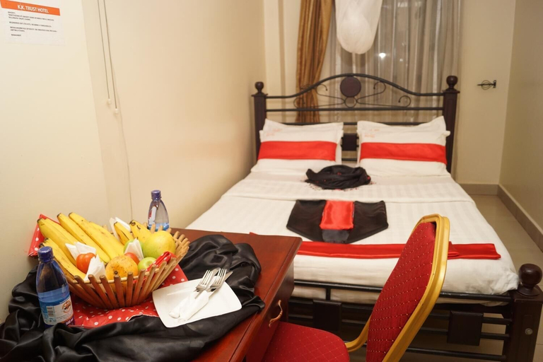 Bedroom 2, KK Trust Hotel, Kampala