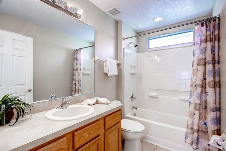 Bathroom 4, Advantage Vacation Homes, Osceola