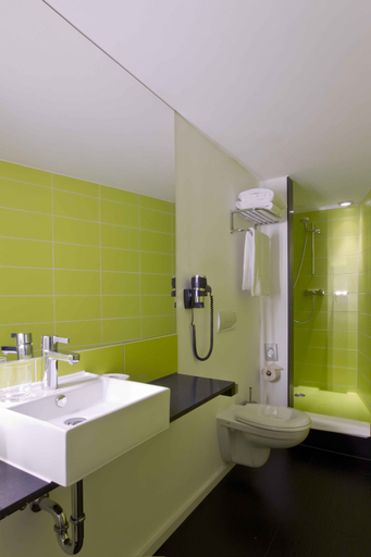 Bathroom 5, Hotel Gat Point Charlie Berlin, Berlin