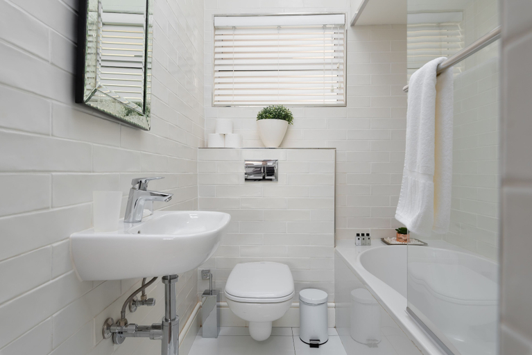 Bathroom, Sandringham 23, City of Cape Town