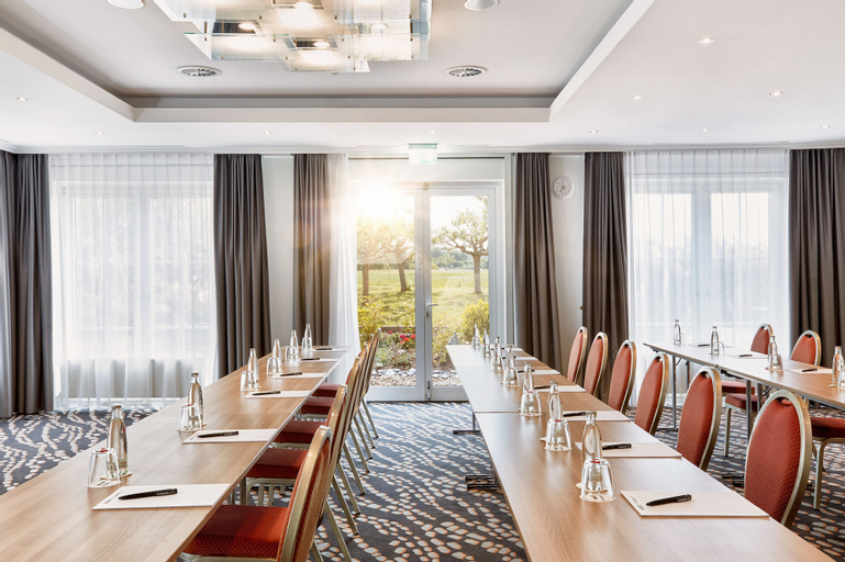 Business Facilities 22