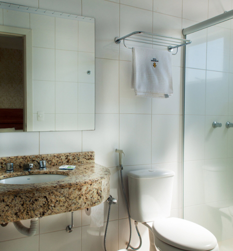 Bathroom 4, Hotel Kindermann, Caçador