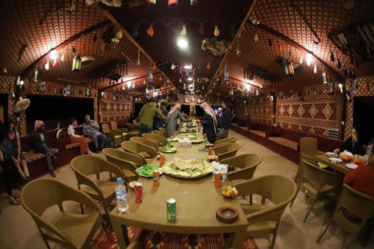 Food & Drinks