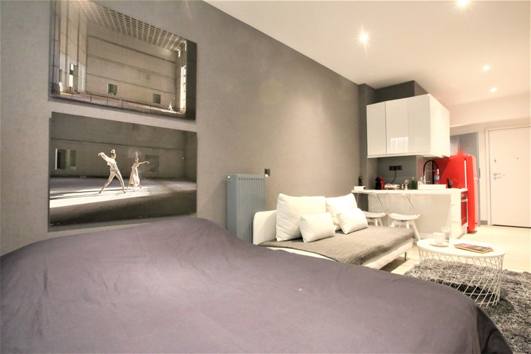 Bedroom 5, GK Embassy, Attica