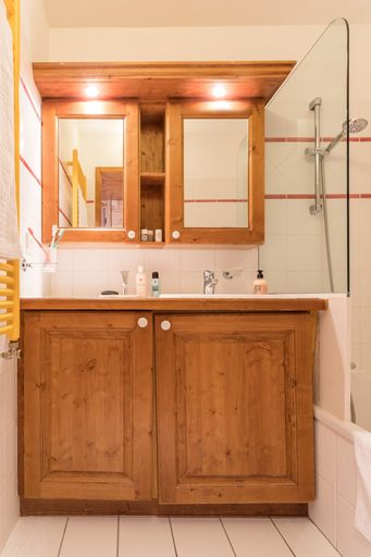 Bathroom 4, Résidence Pierre & Vacances Premium Les Hauts Bois, Savoie