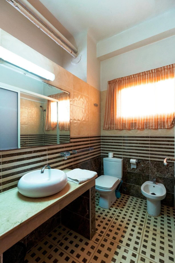 Bathroom, Hotel Bellerive, Casablanca
