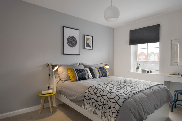 Bedroom 2, My Tetamu 3 Bedroom House, Coventry