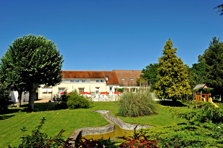 Exterior & Views, Logis Hotel La Promenade, Indre