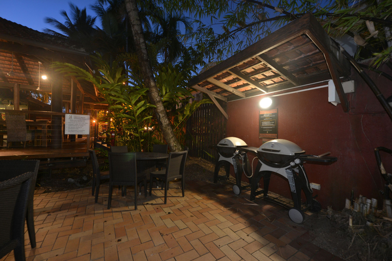 Food & Drinks 5, Seascape Holidays- Hibiscus Apartment, Douglas