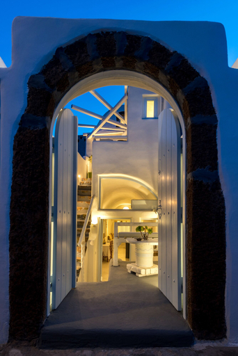 Exterior & Views 2, Christina's Cave House, South Aegean
