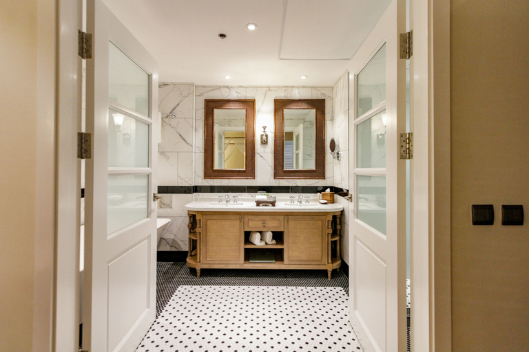 Bathroom 5, Feliz Hotel Boracay Managed by Enderun Hotels, Malay