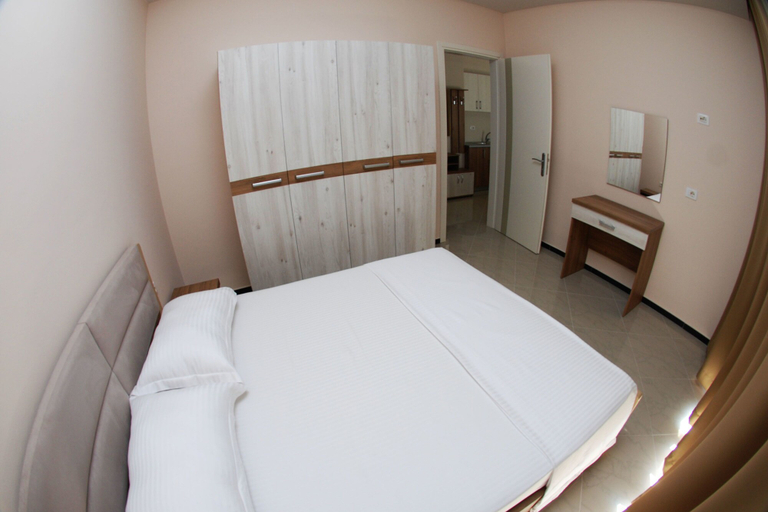 Bedroom 3, TOP Sea View Apartments, Sarandës