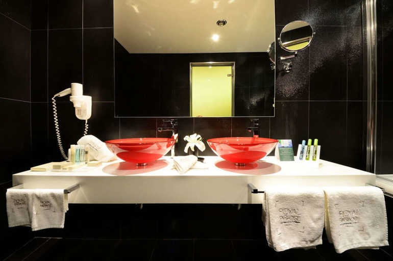 Bathroom 5, Royal Paradise Beach Resort & Spa, East Macedonia and Thrace