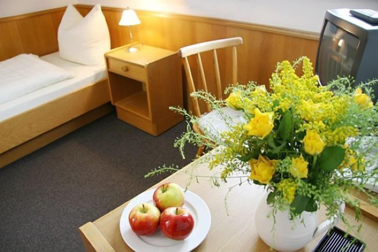 Bedroom 4, Gasthaus zur Linde, Erding