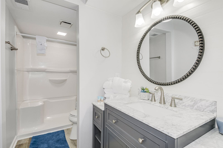Bathroom, Grove Pointe 201, Horry