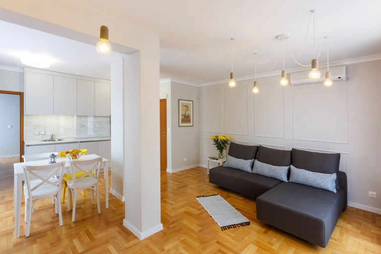 Others 4, Dunav Apartment House, Stolichna