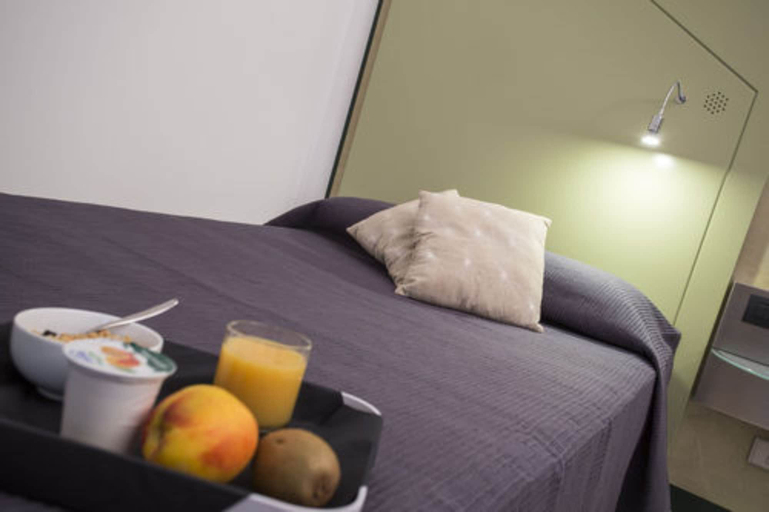 Bedroom 2, Hotel Buonconsiglio, Trento