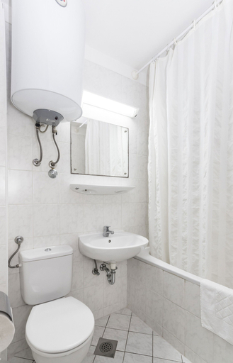 Bathroom 3, Apartments Kanegra Plava Laguna, Umag