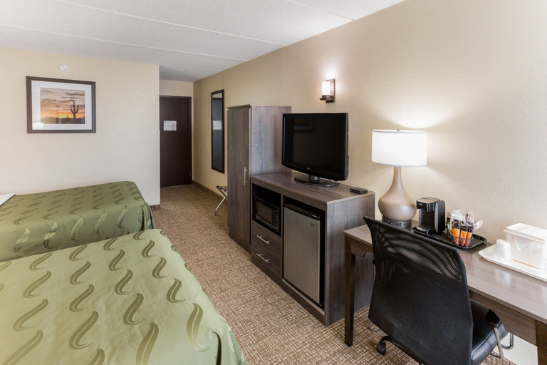 Bedroom 3, Quality Inn & Suites Plattsburgh, Clinton