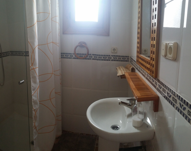 Bathroom 4, Casa Arcaduz, Almería