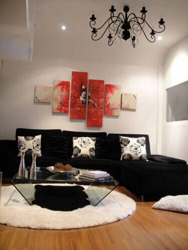 Others 5, JLT Condo Units, Quezon City