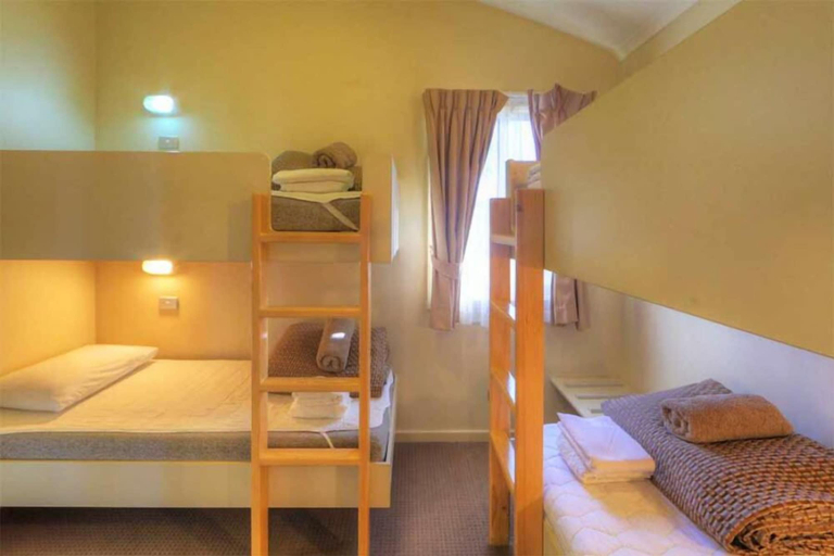 Bedroom 3, Tasman Holiday Parks - Rollingstone, Thuringowa - Pt B