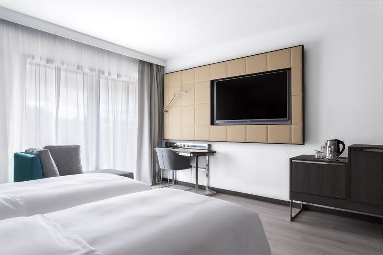 Bedroom 4, Novotel Convention And Spa, Analamanga