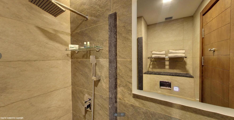 Bathroom 4, The Royal Grand, Karur