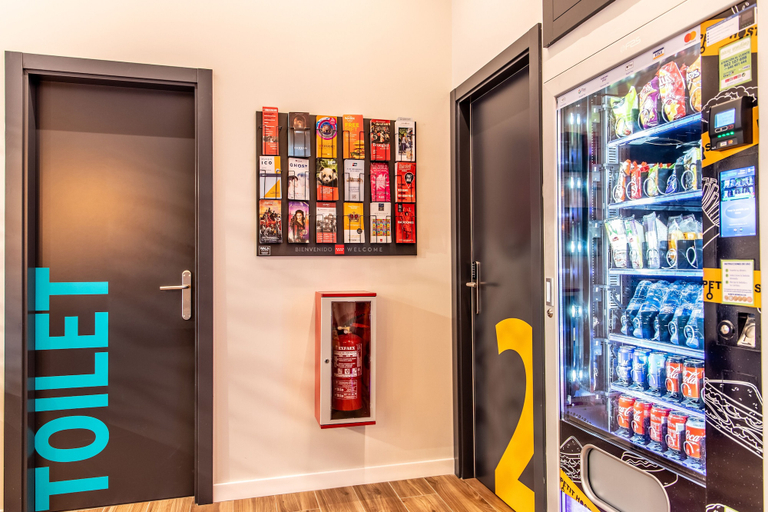 Food & Drinks 5, Petit Hostel La Latina - Adults Only, Madrid